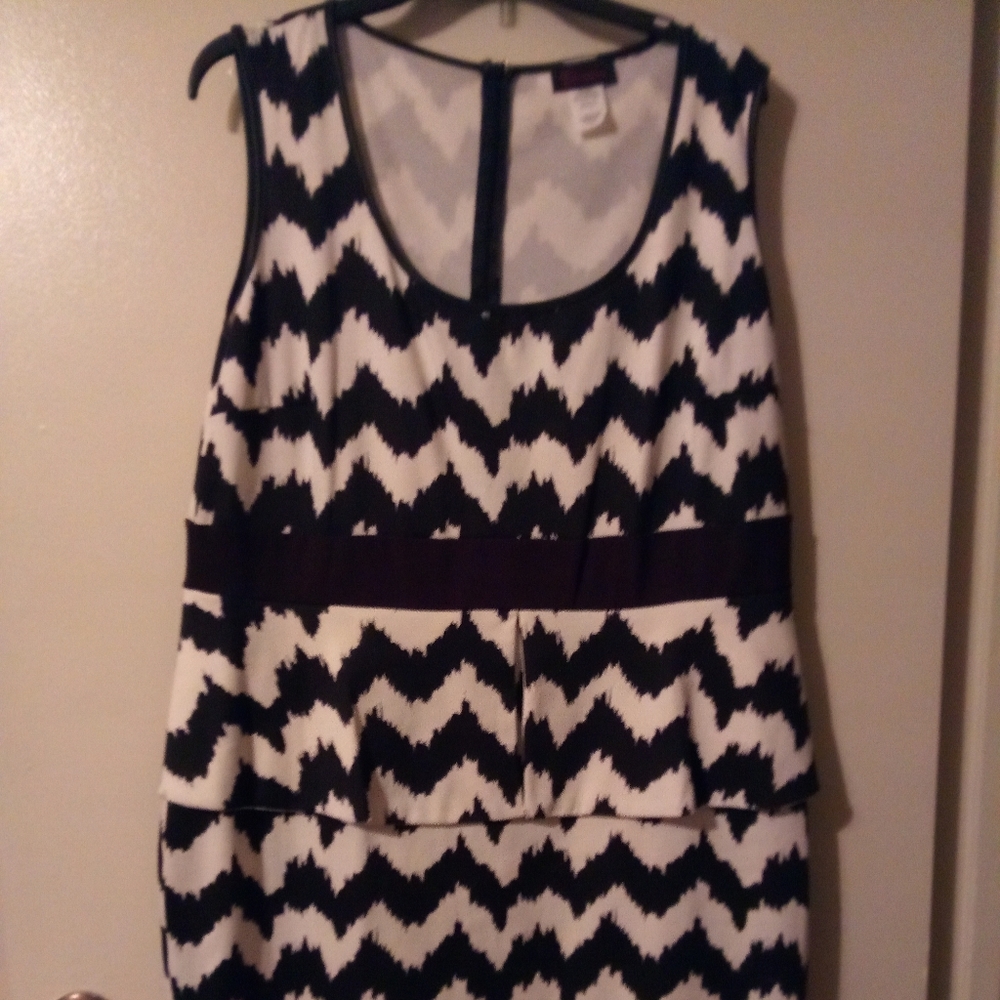 Sleeveless dress